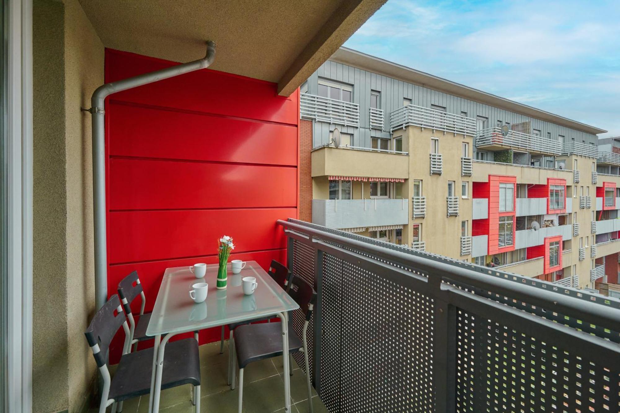 Teczowa Apartment In Wroclaw By Rent Like Home Екстериор снимка