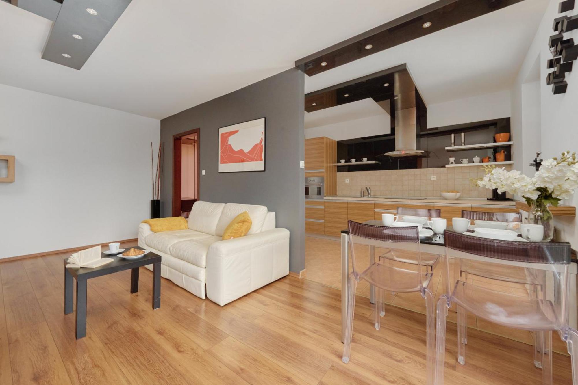 Teczowa Apartment In Wroclaw By Rent Like Home Екстериор снимка